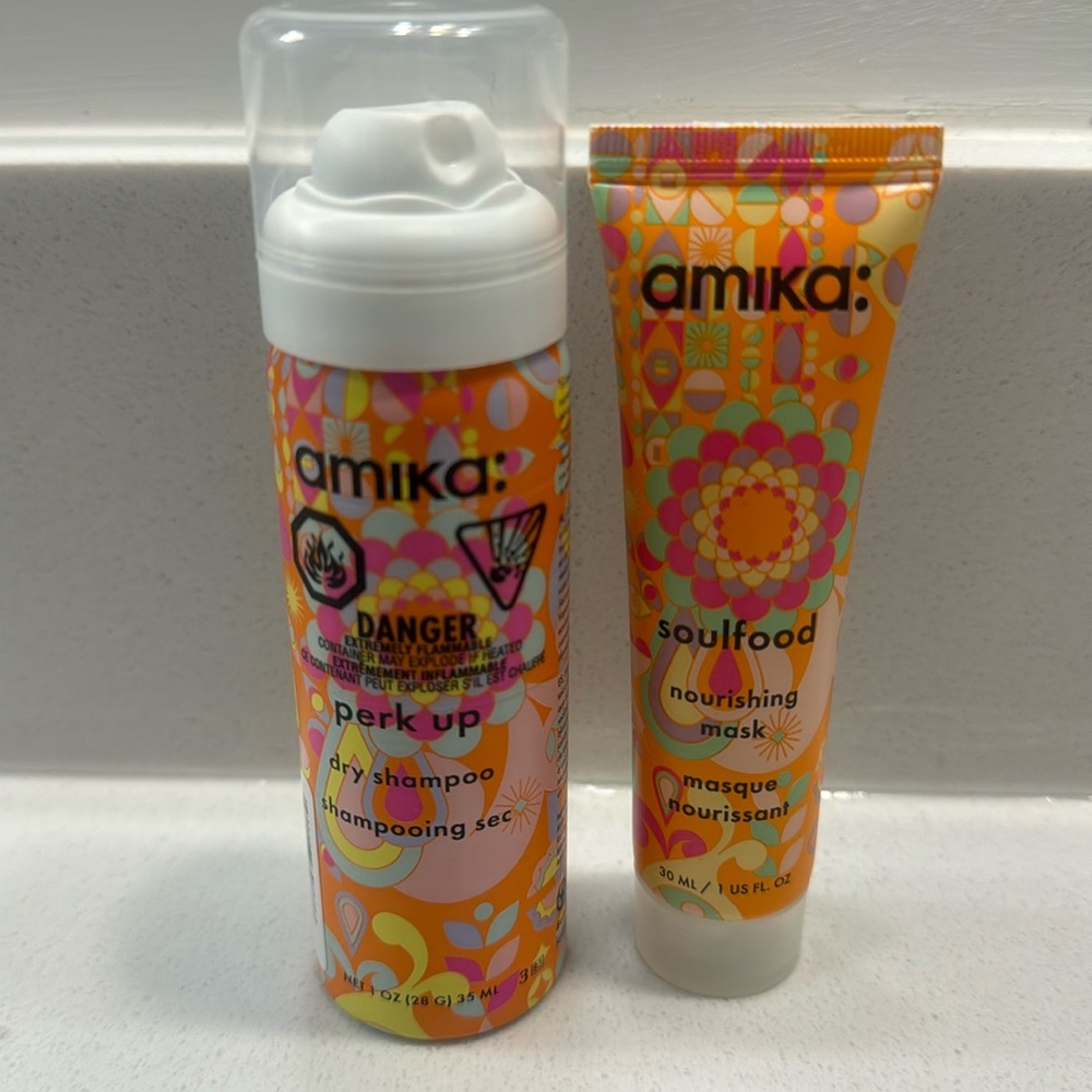 Amika set